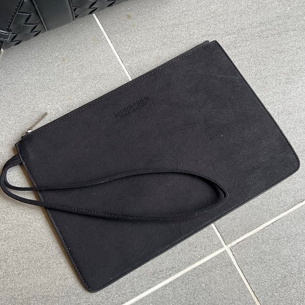 보테가베네타 인트레치아토 라지 더플백 [매장가 776만원대]