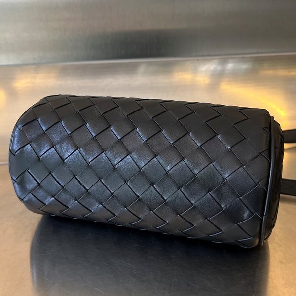 보테가베네타 미니 인트레치아토 베럴 [매장가 298만원대]