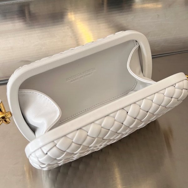 보테가베네타 스트랩 놋 미노디에르 [매장가 485만원대]