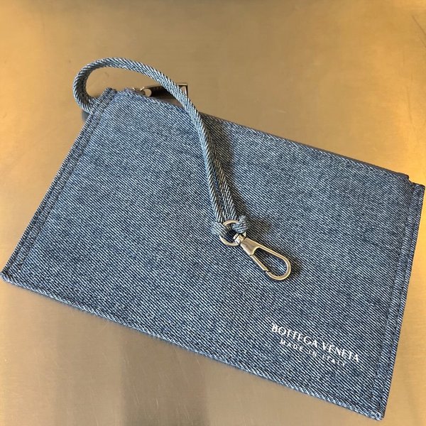 보테가베네타 워시드 데님 아프코 미니 토트백 [매장가 350만원대]