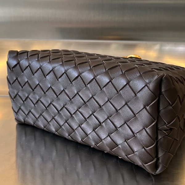 보테가베네타 스몰 안디아모 [매장가 538만원대]