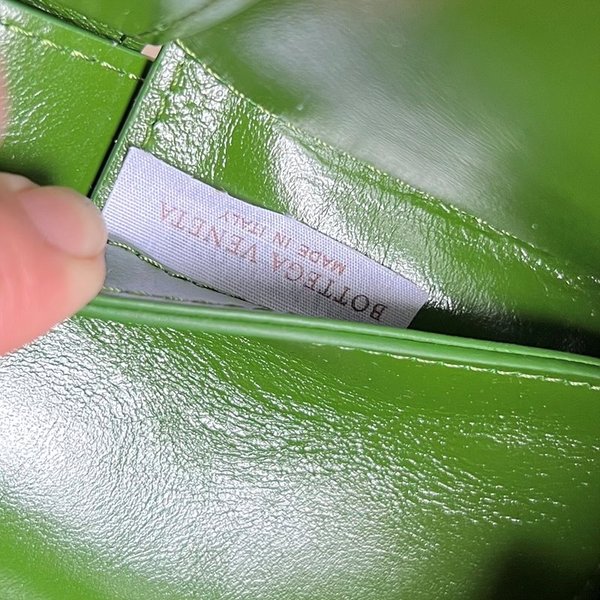 보테가베네타 스몰 아르코 토트백 [매장가 578만원대]