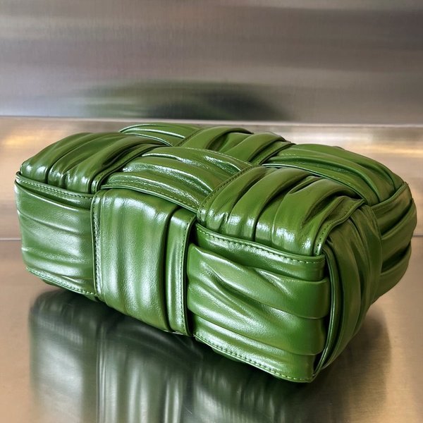 보테가베네타 스몰 아르코 토트백 [매장가 578만원대]