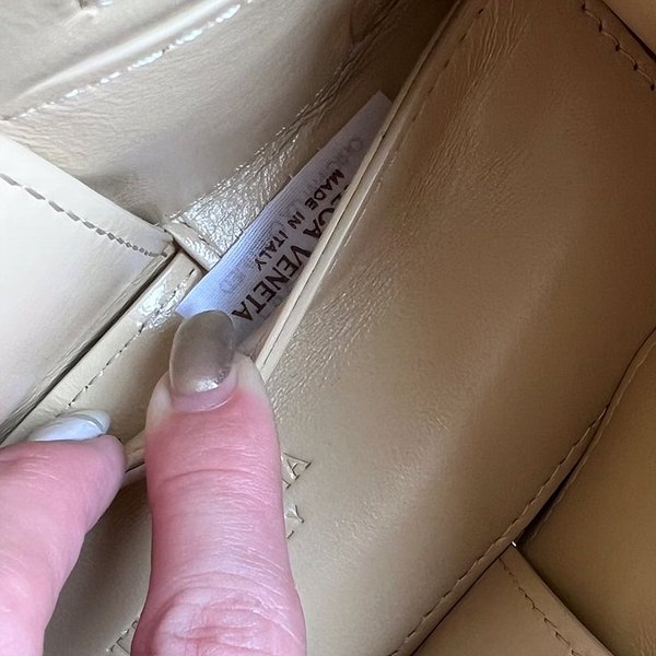 보테가베네타 스몰 아르코 토트백 [매장가 578만원대]