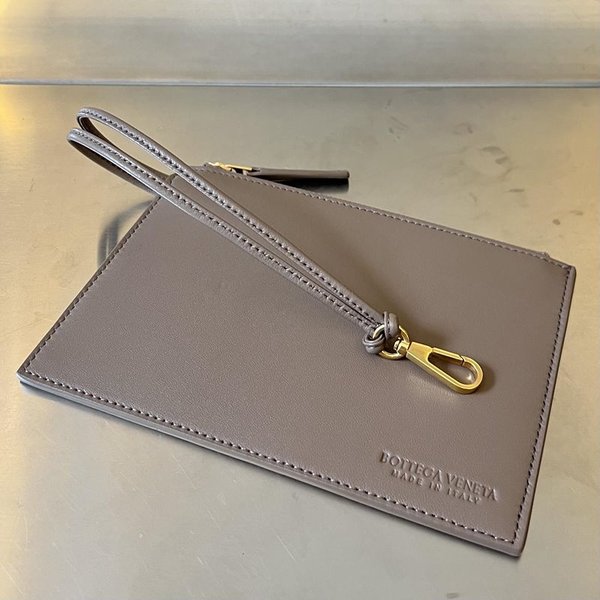 보테가베네타 스몰 볼링 카세트백 [매장가 573만원대]