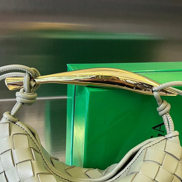 보테가베네타 미니 사르딘 백 [매장가 416만원대]