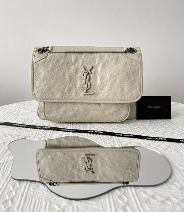 생로랑 빈티지 가죽 소재 NIKI medium [매장가 429만원대]