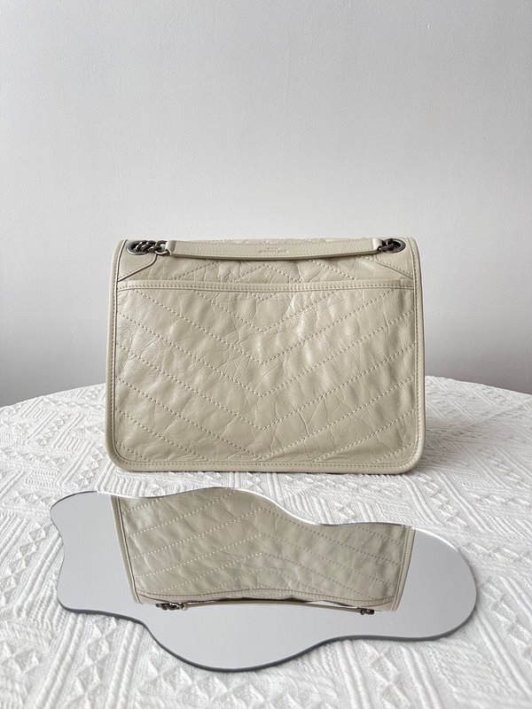 생로랑 빈티지 가죽 소재 NIKI medium [매장가 429만원대]