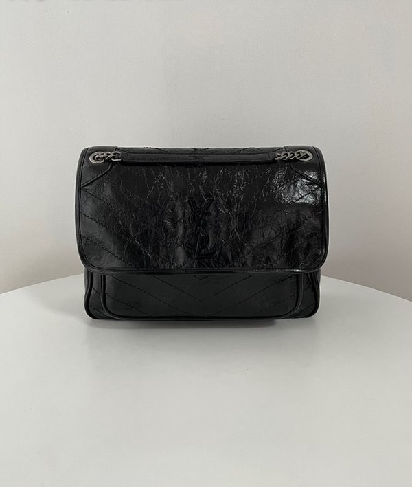 생로랑 빈티지 가죽 소재 NIKI [매장가 463만원대]