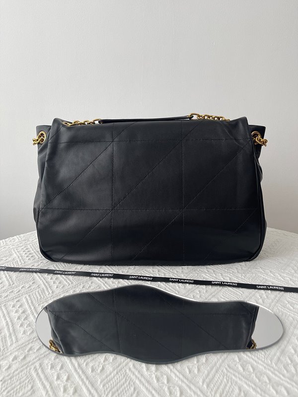 생로랑 양가죽 소재의 JAMIE 4.3 [매장가 569만원대]