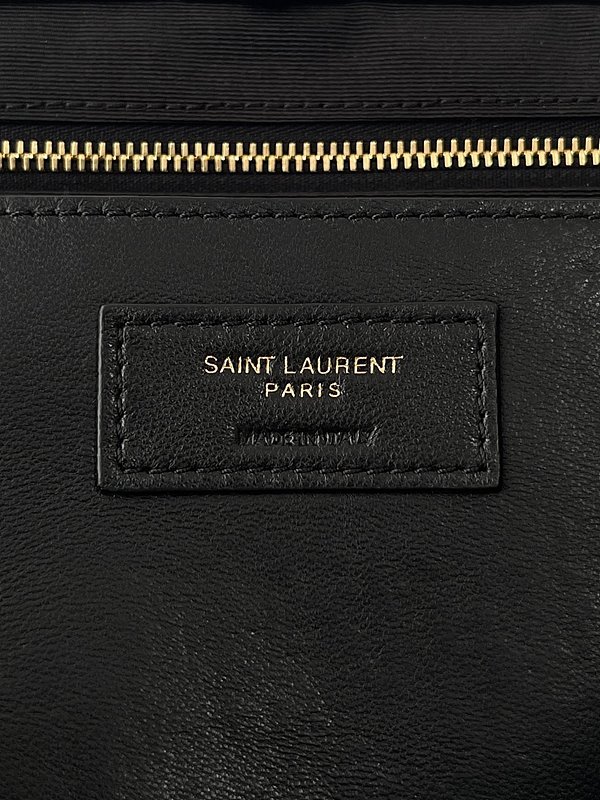 생로랑 양가죽 소재의 JAMIE 4.3 [매장가 569만원대]