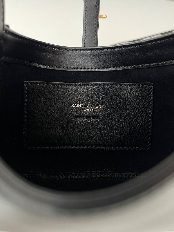 생로랑 새틴 소재 5 A 7 미니 [매장가 209만원대]