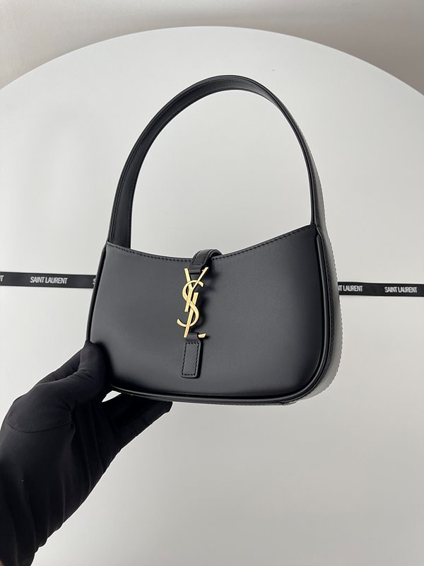 생로랑 새틴 소재 5 A 7 미니 [매장가 209만원대]