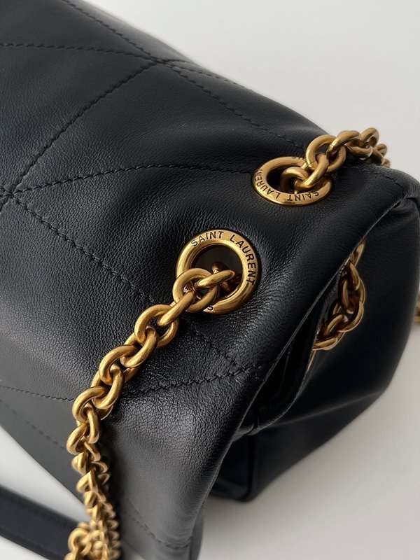 생로랑 램스킨 JAMIE 4.3 스몰백 [매장가 422만원대]