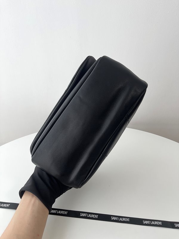 생로랑 램스킨 JAMIE 4.3 스몰백 [매장가 422만원대]