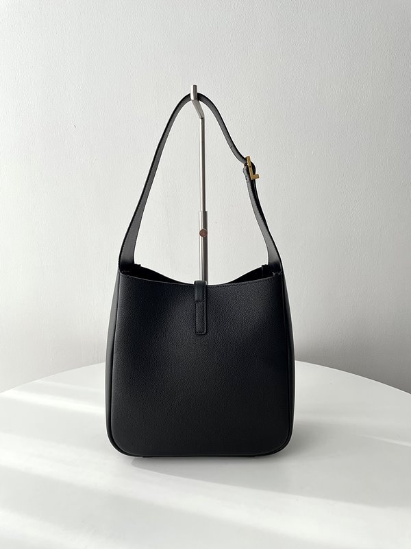 생로랑 그레인 가죽 소재 스몰 5 A 7 [매장가 355만원대]