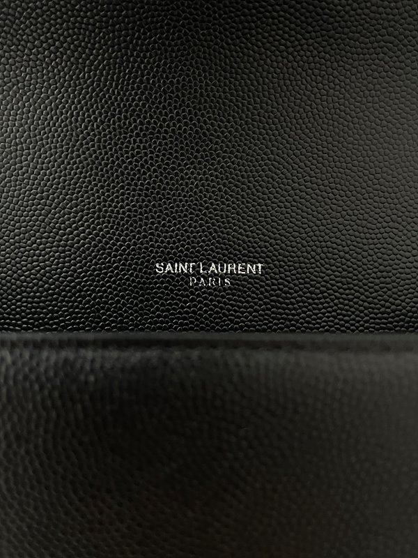 생로랑 그랑 드 뿌드르 가죽 KATE 스몰백 [매장가 279만원대]