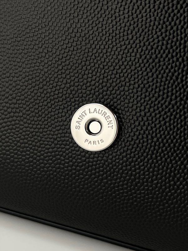 생로랑 그랑 드 뿌드르 가죽 KATE 스몰백 [매장가 279만원대]