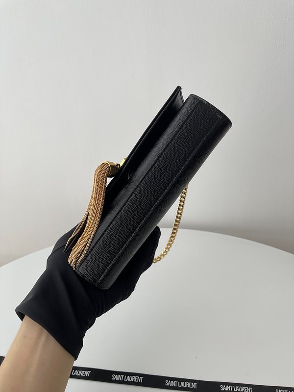 생로랑 그랑 드 뿌드르 가죽 KATE 스몰 태슬백 [매장가 315만원대]