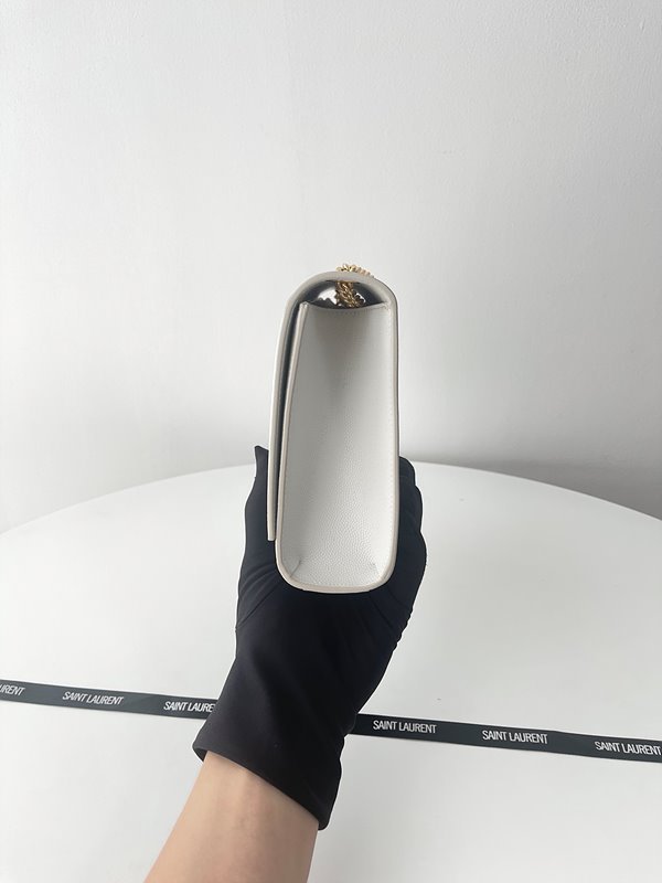 생로랑 그랑 드 뿌드르 가죽 KATE 미디엄백 [매장가 315만원대]