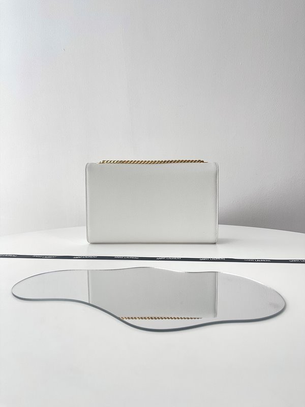 생로랑 그랑 드 뿌드르 가죽 KATE 미디엄백 [매장가 315만원대]