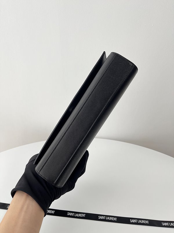 생로랑 그랑 드 뿌드르 가죽 KATE 미디엄백 [매장가 315만원대]