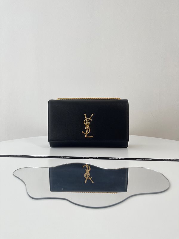 생로랑 그랑 드 뿌드르 가죽 KATE 미디엄백 [매장가 315만원대]