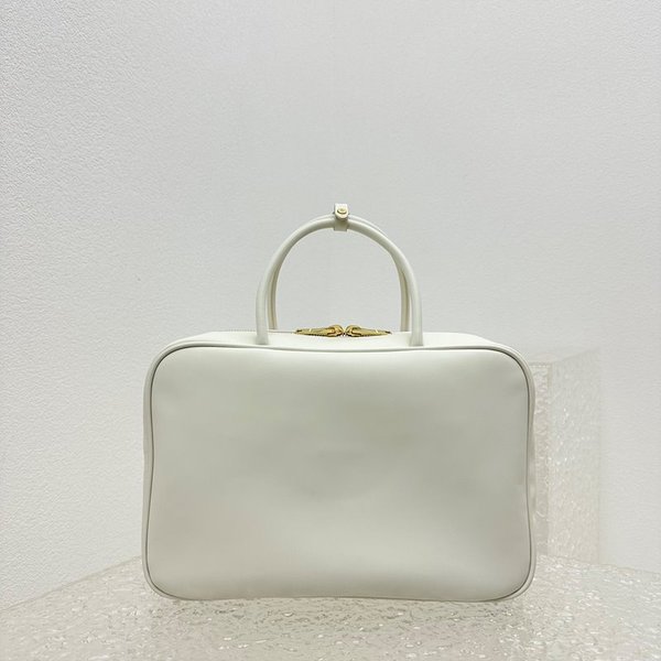 미우미우 가죽 탑 핸들 백 [매장가 410만원대]