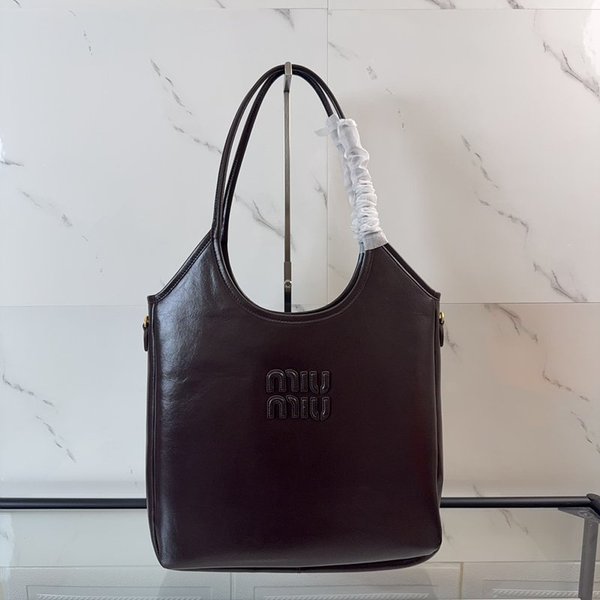 미우미우 아이비 가죽백 다크 브라운 [매장가 310만원대]
