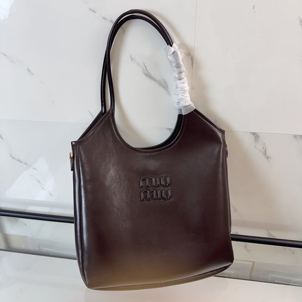 미우미우 아이비 가죽백 다크 브라운 [매장가 310만원대]