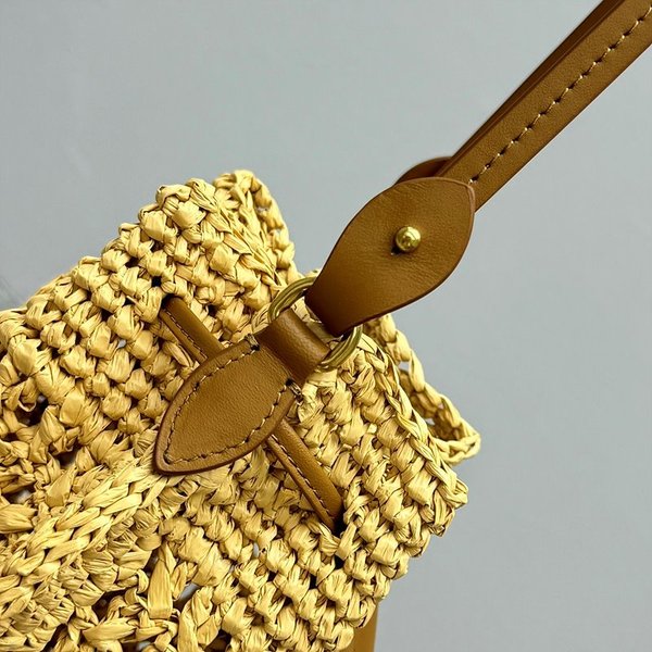 미우미우 우븐 패브릭 미니 백 [매장가 149만원대]