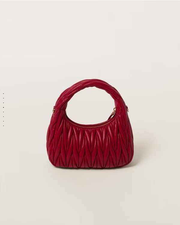 미우미우 완더 마테라쎄 나파 가죽 호보 미디움 백  / 레드 [330만원대]