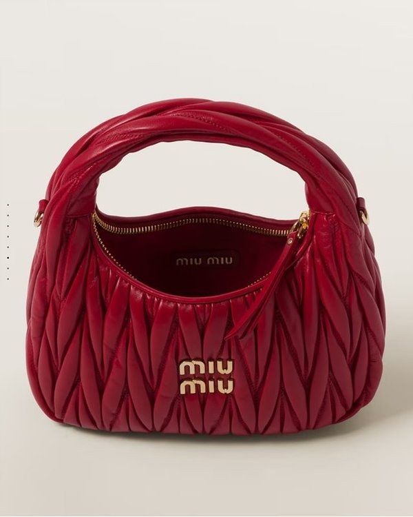 미우미우 완더 마테라쎄 나파 가죽 호보 미디움 백  / 레드 [330만원대]