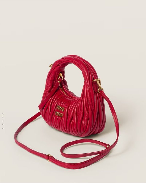 미우미우 완더 마테라쎄 나파 가죽 호보 미니 백 / 레드 [매장가260만]