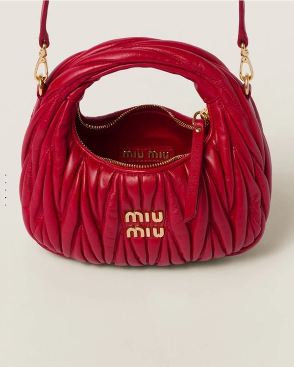 미우미우 완더 마테라쎄 나파 가죽 호보 미니 백 / 레드 [매장가260만]