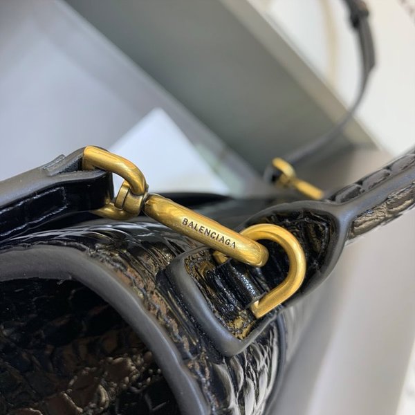 발렌시아가 여성 샤이니 크로커다일 엠보싱 카프스킨 HOURGLASS 스몰 핸드백 [매장가 390만원대]