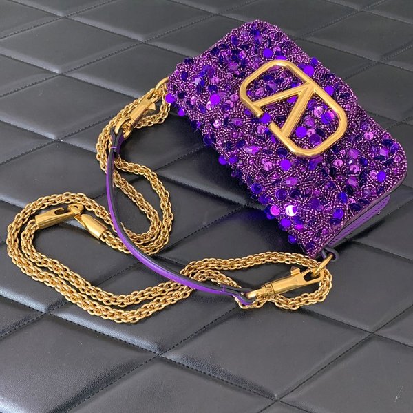 발렌티노 가라바니 크리스털 장식 스몰 로코 숄더백 / [매장가630만원대]