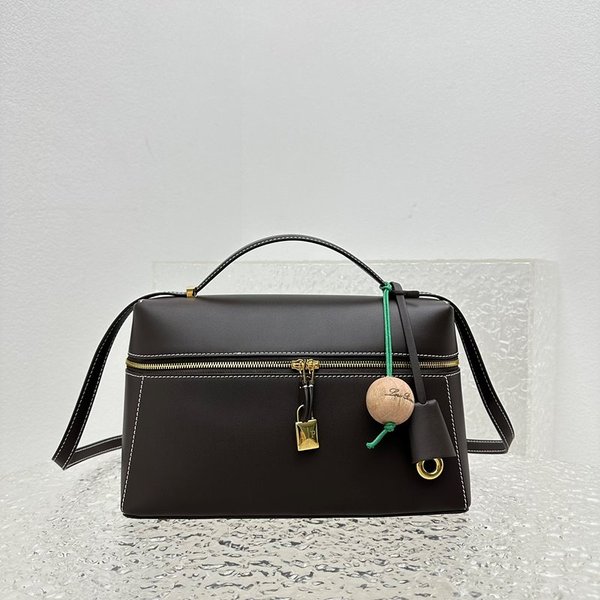 로로피아나 엑스트라 백 스무드 카프스킨 다크 초콜릿 리커리시 [매장가 520만원대]