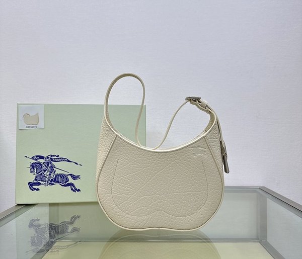 버버리 스몰 체스 숄더 백 헌터 [매장가 290만원대]