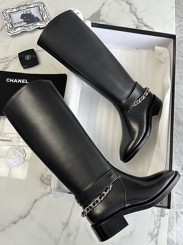 샤넬 하이 부츠 카프스킨 골드메탈 블랙 [매장가 450만원대]