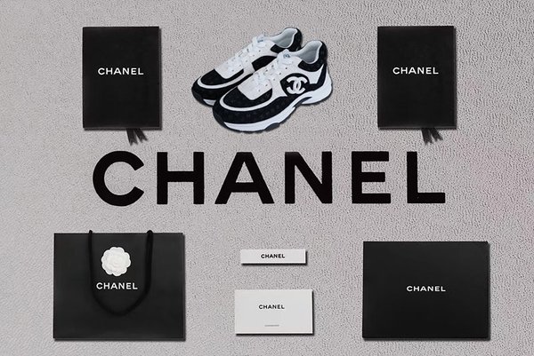 샤넬 프린티드 스웨이드 스니커즈 [매장가 210만원대]