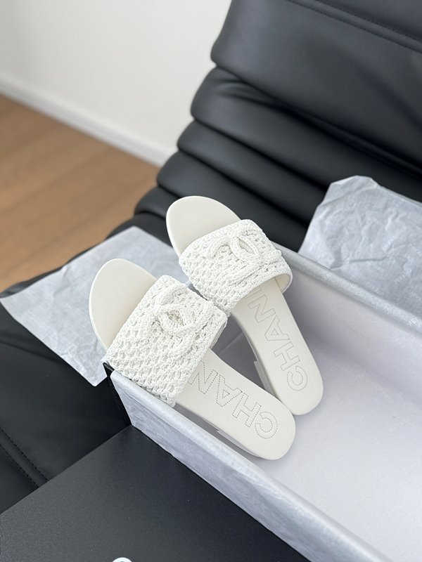 샤넬 코코비치 cc로고 크로셰 뮬 [매장가 230만원대]