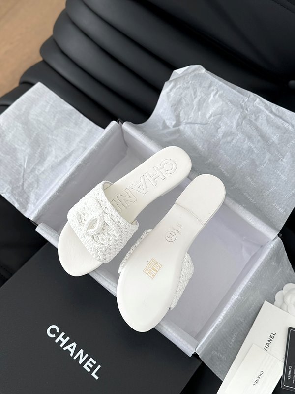 샤넬 코코비치 cc로고 크로셰 뮬 [매장가 230만원대]