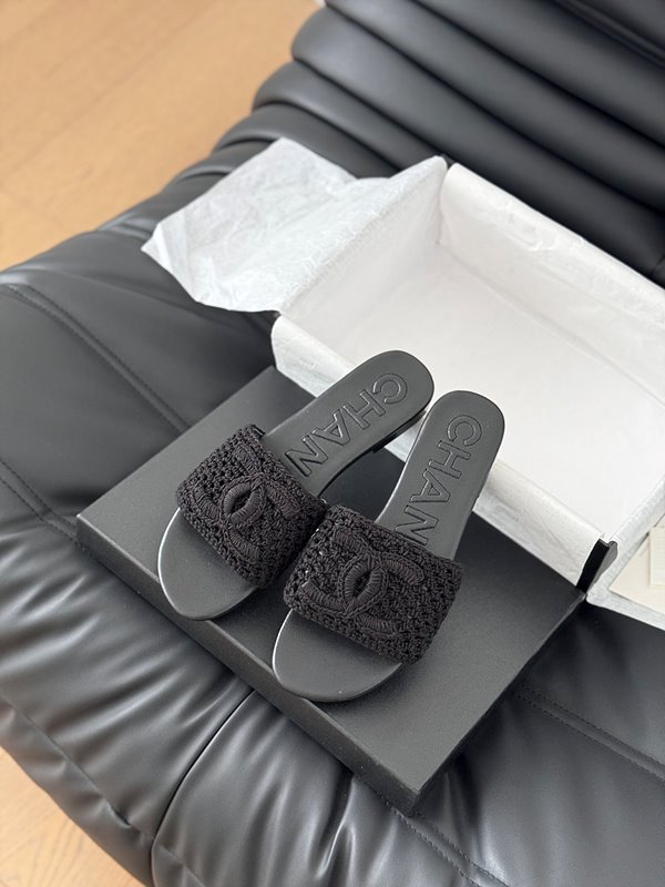 샤넬 코코비치 cc로고 크로셰 뮬 [매장가 230만원대]