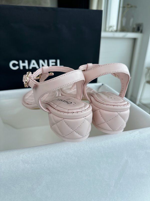 샤넬 클래식 CC로고 체인 스트랩 샌들 [매장가 180만원대]