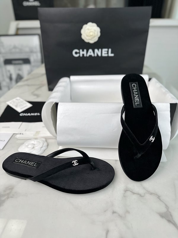 샤넬 THONGS 쪼리 벨벳 [매장가 140만원대]