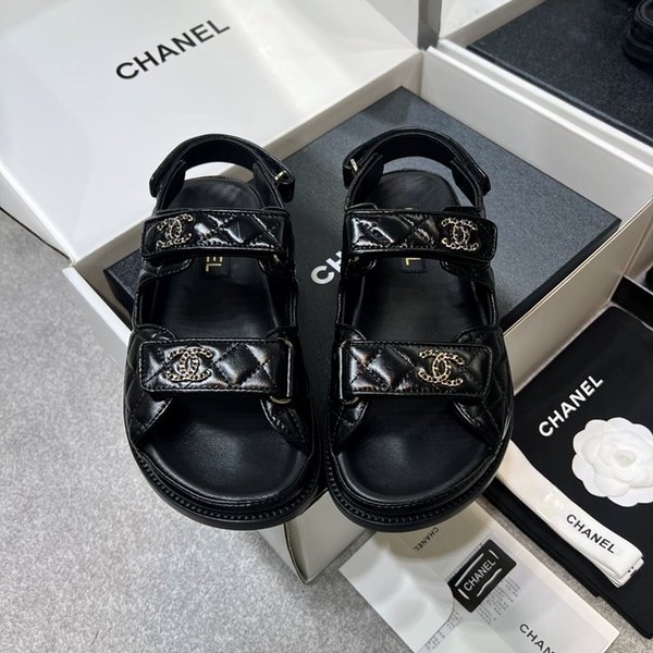 샤넬 CC 로고 벨크로 블랙 샌들 [매장가 233만원대]