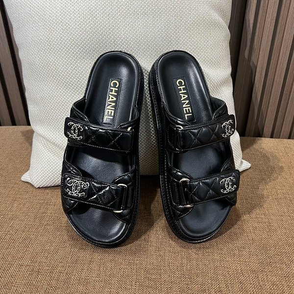 샤넬 벨크로 뮬 슬리퍼 CC 로고 블랙 [매장가 233만원대]