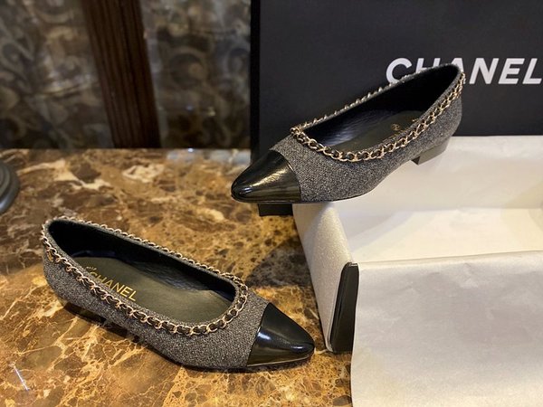 샤넬 체인 플랫 슈즈 [매장가 190만원대]