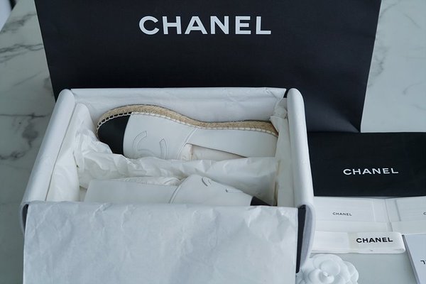 샤넬 CC로고 Espadrille [매장가 150만원대]
